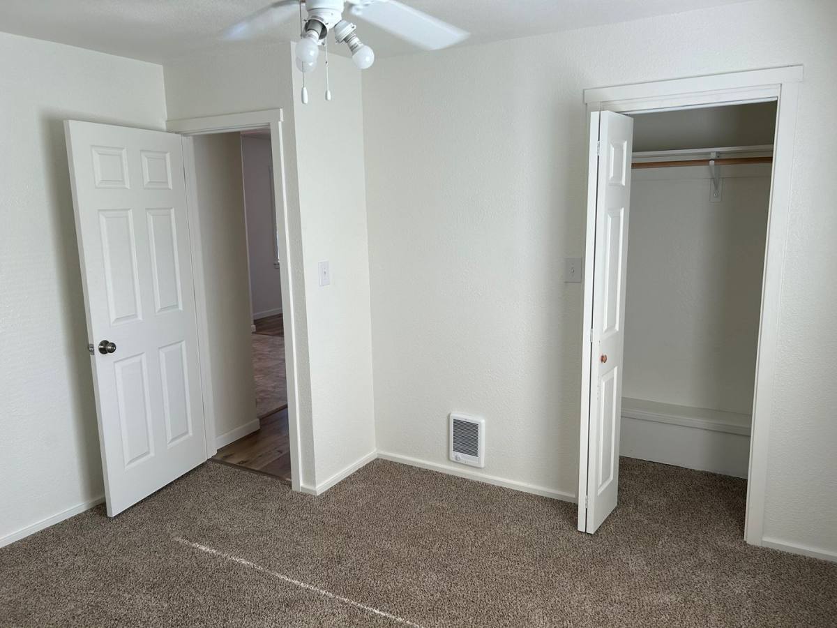 House for rent at 2333 White Ave, Klamath Falls, OR 97601