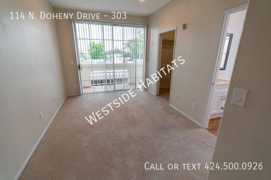 Apartment for rent at 114 N Doheny Dr #303, Los Angeles, CA 90048