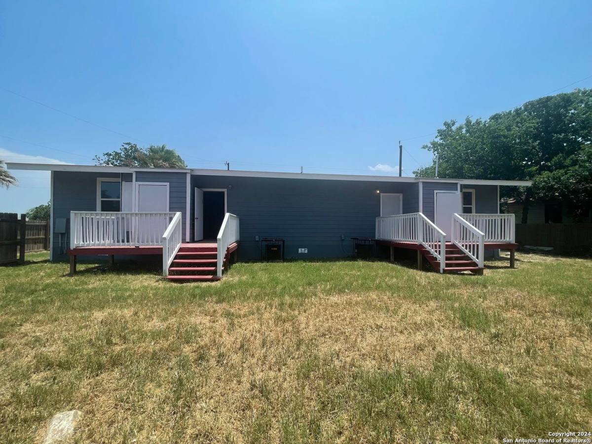 House for rent at 11221 Martinez Pass, Cibolo, TX 78108