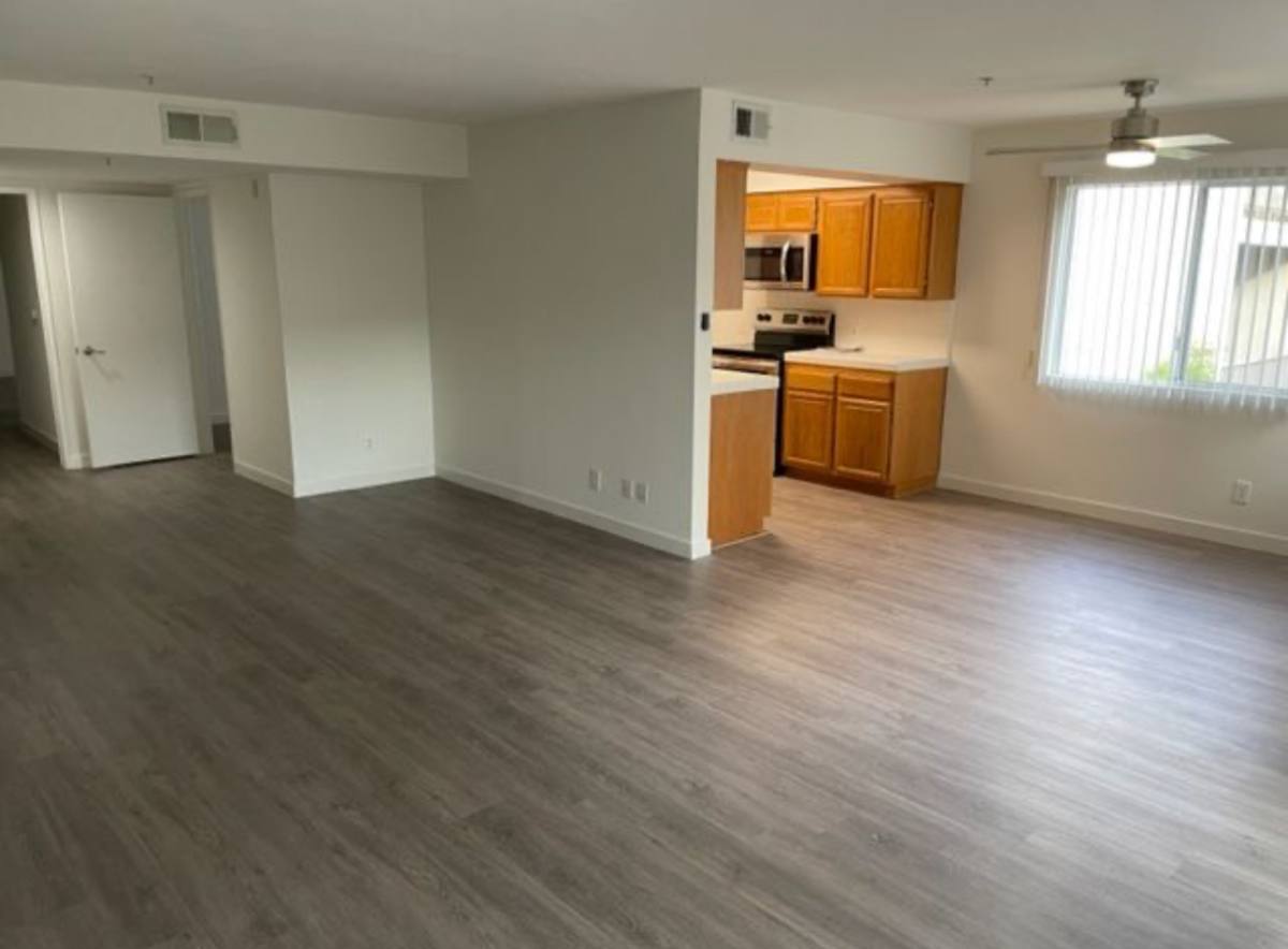 Apartment for rent at 4540 Natick Ave #304, Sherman Oaks, CA 91403