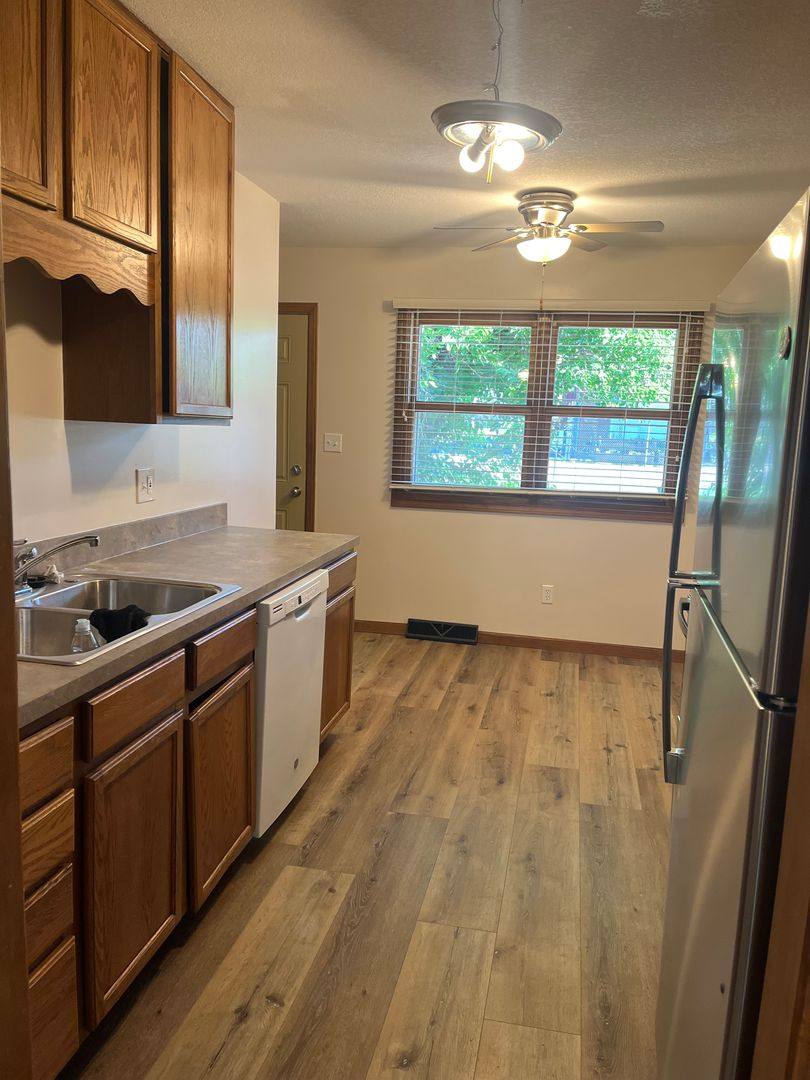 5210 SW 19th Terrace, Topeka, KS 66604 - Townhouse for Rent - Image 3