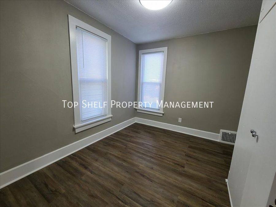 Apartment for rent at 1314 Harrison Ave #1, Des Moines, IA 50314