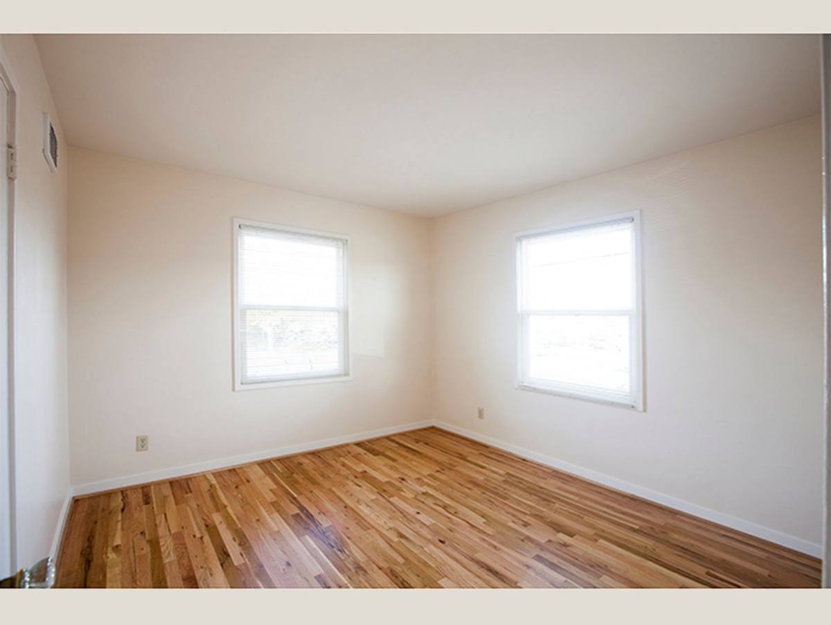 Townhouse for rent at 1792 SW Marlow Ave, Portland, OR 97225