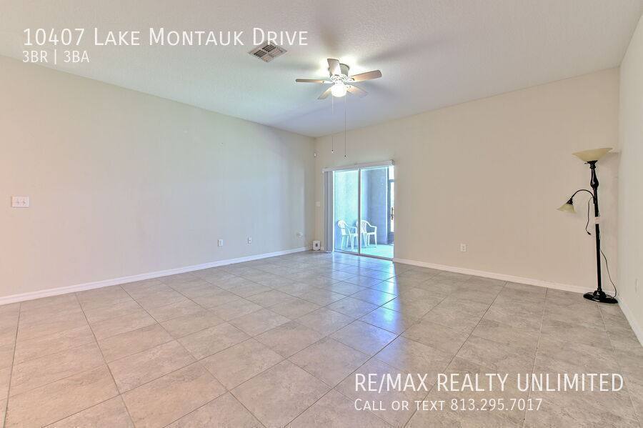 Townhouse for rent at 10407 Lake Montauk Dr, Riverview, FL 33578