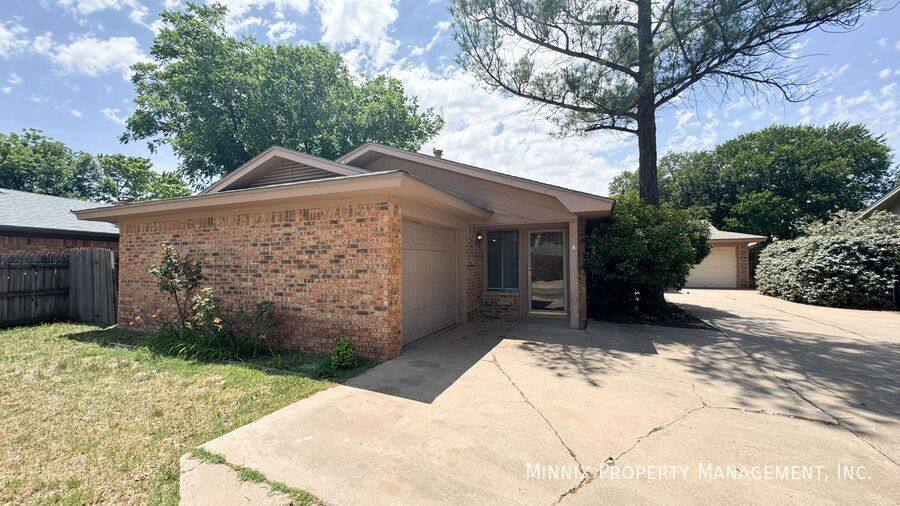 Townhouse for rent at 4427 75th Dr #A, Lubbock, TX 79424