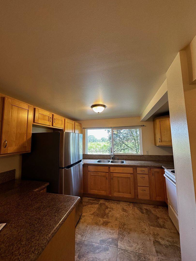 Apartment for rent at 17-451 Volcano Highway, Keaau, HI 96749