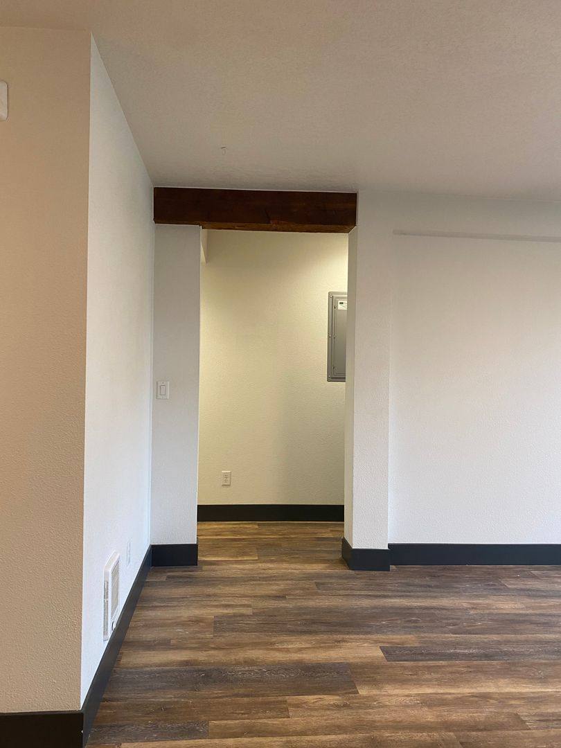 Apartment for rent at 601 S Wynooski St, Newberg, OR 97132
