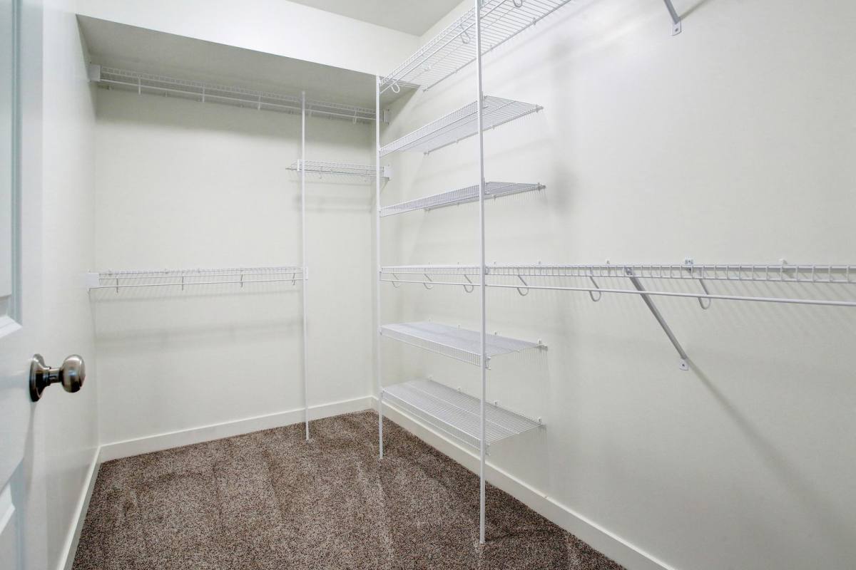 Condo for rent at 298 NW Crossing, Holland, MI 49423