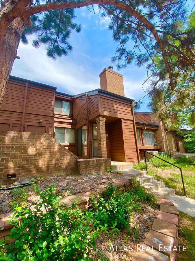Townhouse for rent at 2685 S Dayton Way #42, Denver, CO 80231