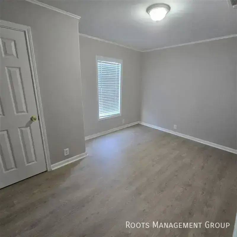Apartment for rent at 15727 Reddy Lane #15727R, Houston, TX 77053