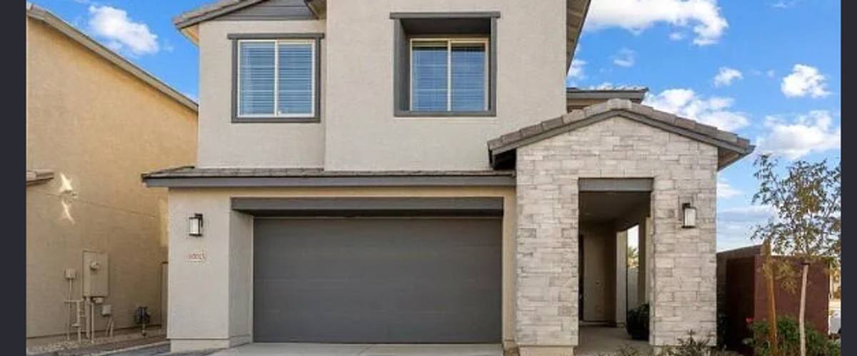 House for rent at 10013 E Trent Ave, Mesa, AZ 85212