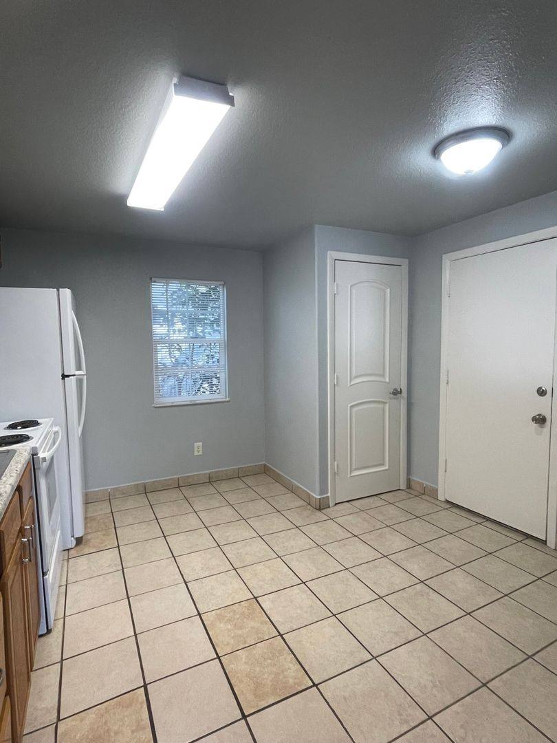 Apartment for rent at 2646 Sharon Ave, Redding, CA 96001