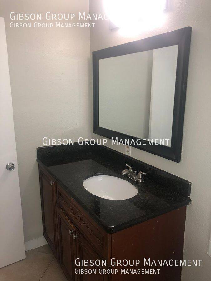 Apartment for rent at 1015 NE 9th Ave #3, Fort Lauderdale, FL 33311