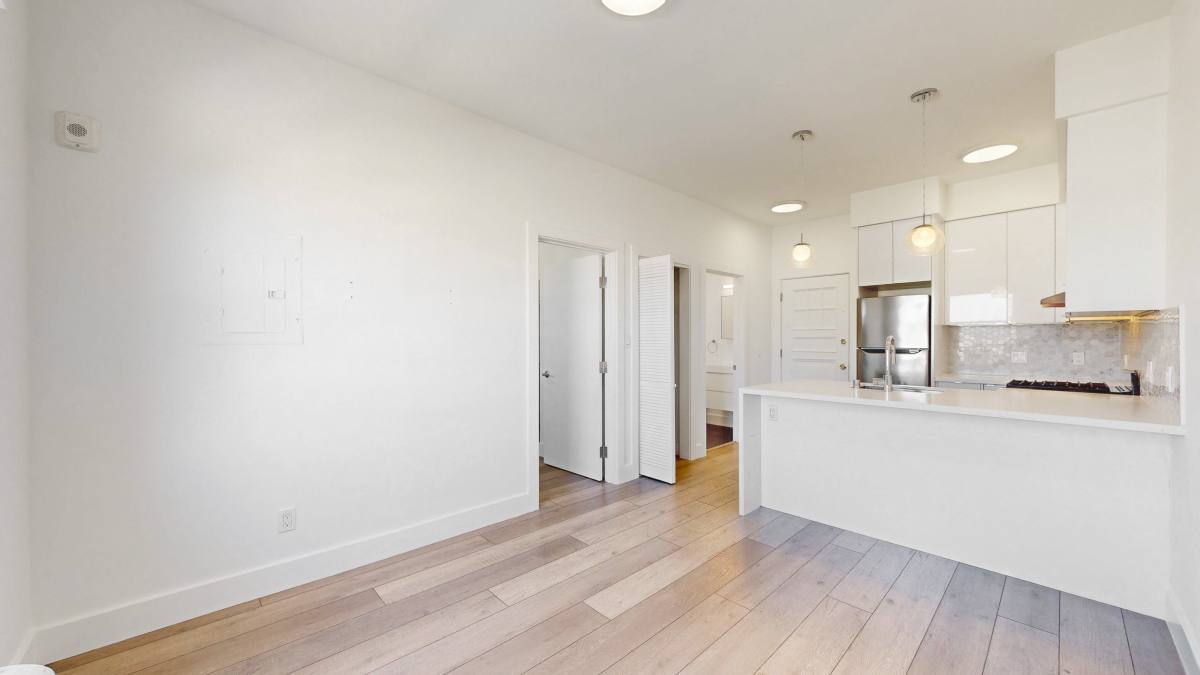 Apartment for rent at 2 Guerrero St #301, San Francisco, CA 94103