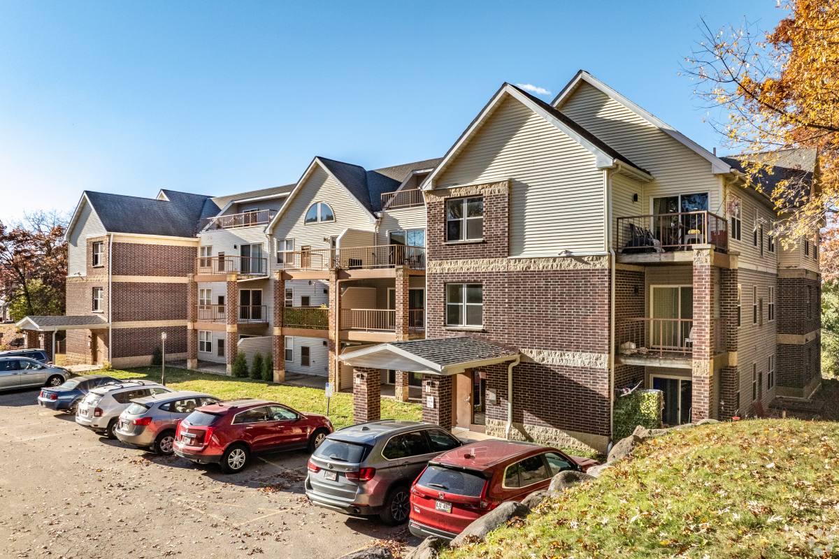 Apartment for rent at 1609 N Thompson Dr #301, Madison, WI 53704