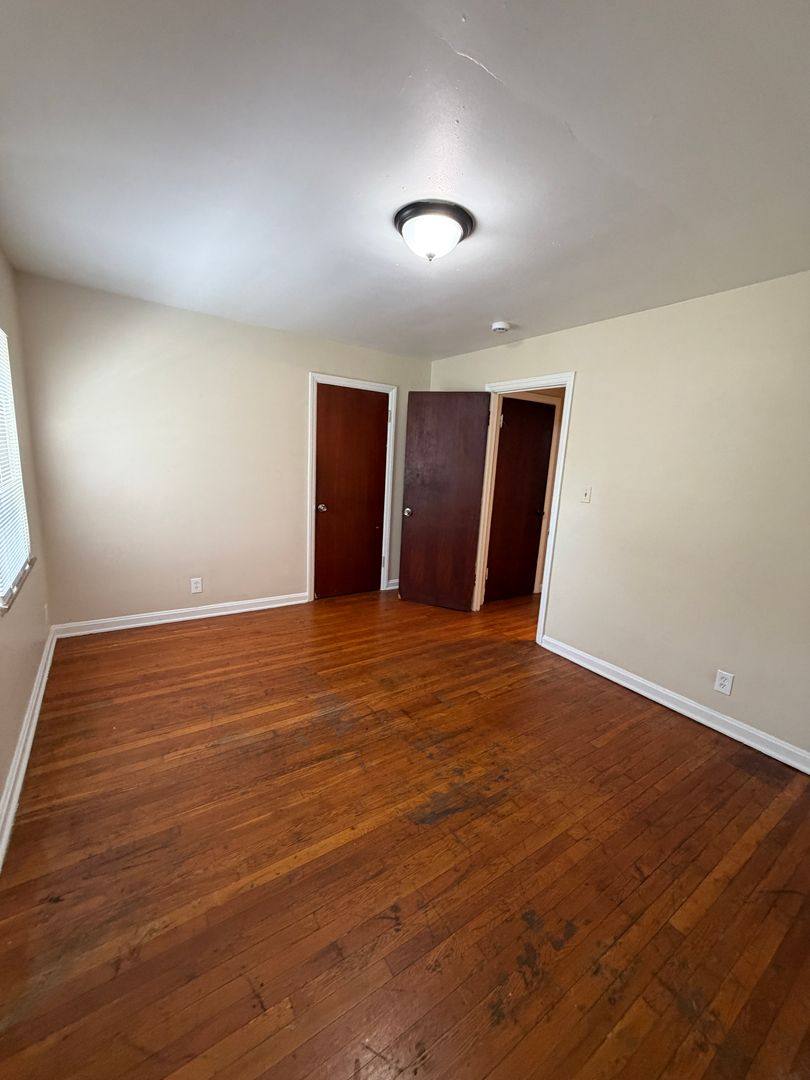 Apartment for rent at 5016 Newfield Ave, Cincinnati, OH 45238