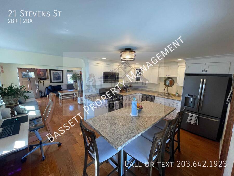 House for rent at 21 Stevens St, East Haven, CT 06512