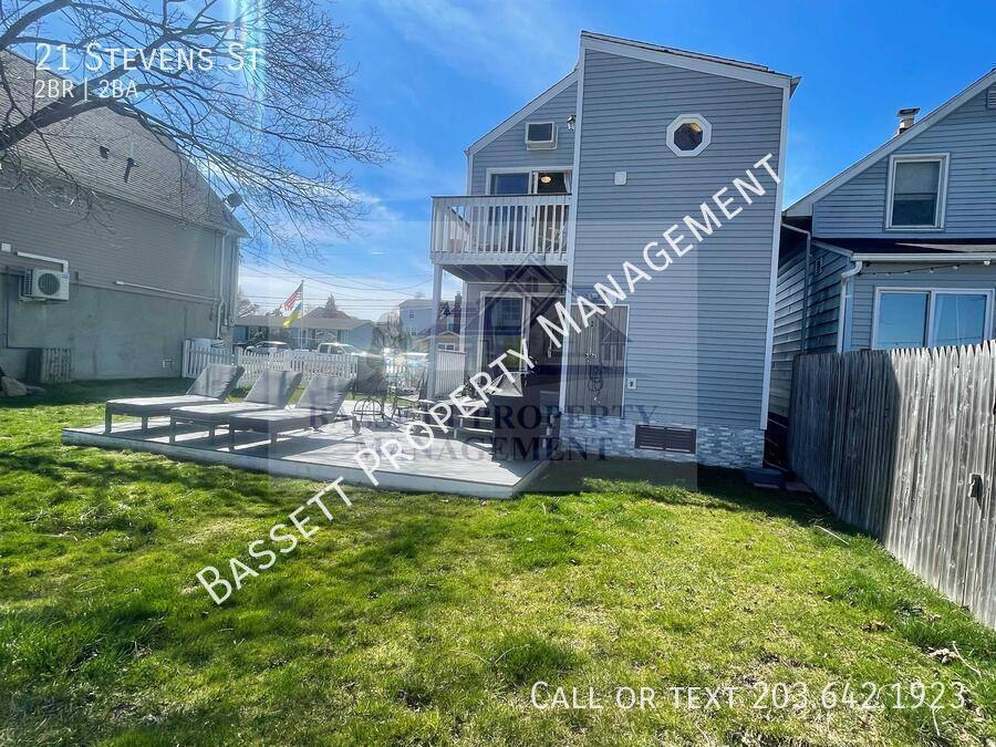 House for rent at 21 Stevens St, East Haven, CT 06512