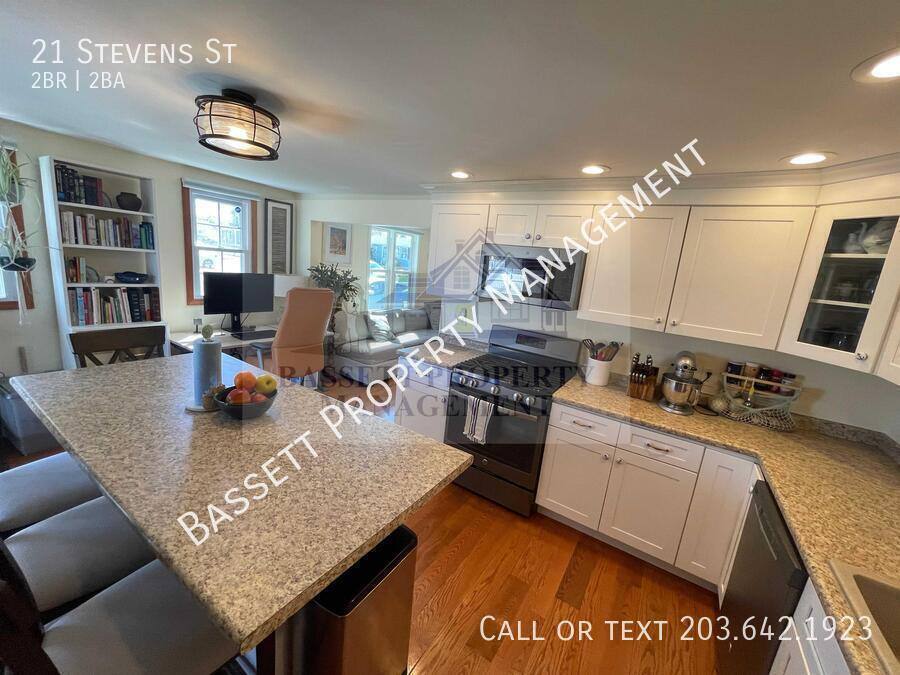 House for rent at 21 Stevens St, East Haven, CT 06512