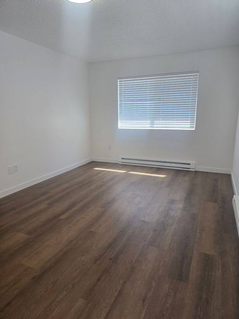 Apartment for rent at 812 & 814 St Francis, Klamath Falls, OR 97601