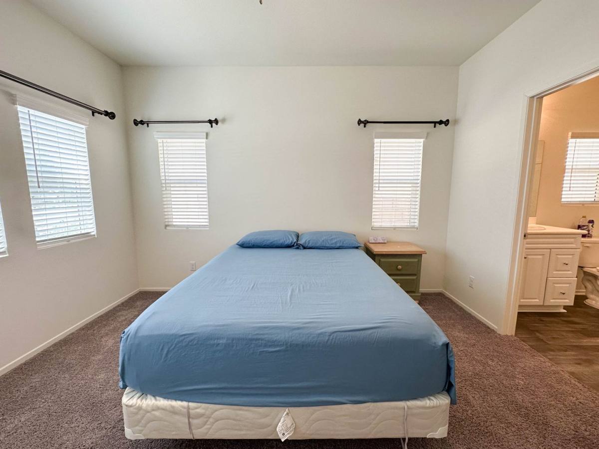 Apartment for rent at 26318 Desert Rose Lane, Menifee, CA 92586