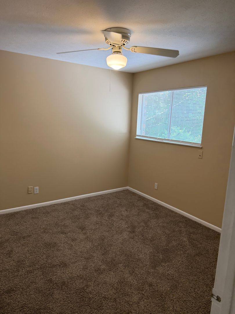 Apartment for rent at 1011 Oakview Ave, Columbus, GA 31906