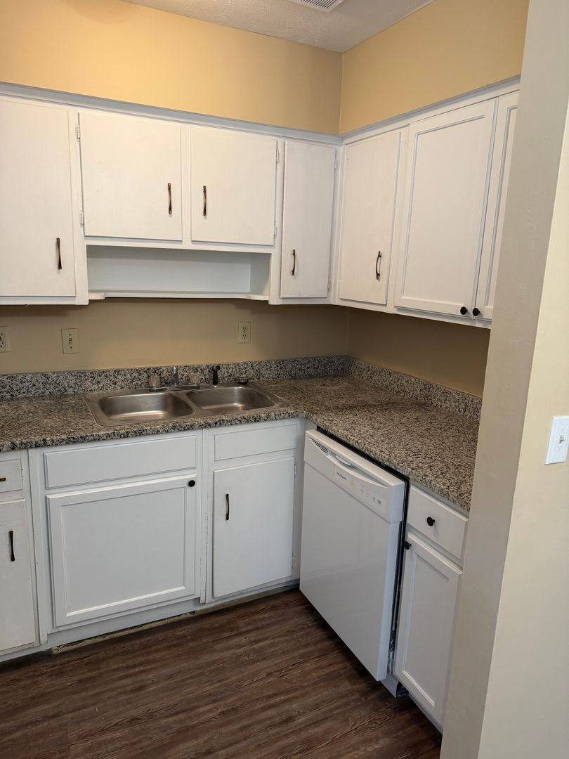 Apartment for rent at 1011 Oakview Ave, Columbus, GA 31906