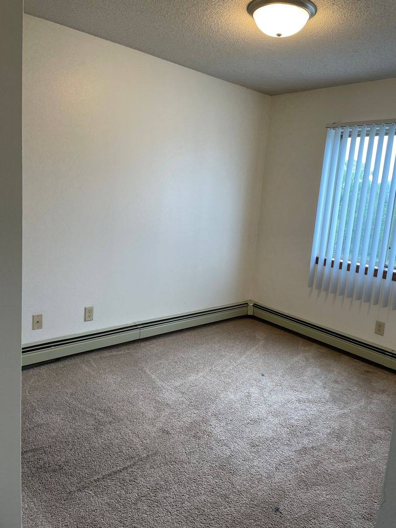 Apartment for rent at 524 14th St S, Saint Cloud, MN 56301
