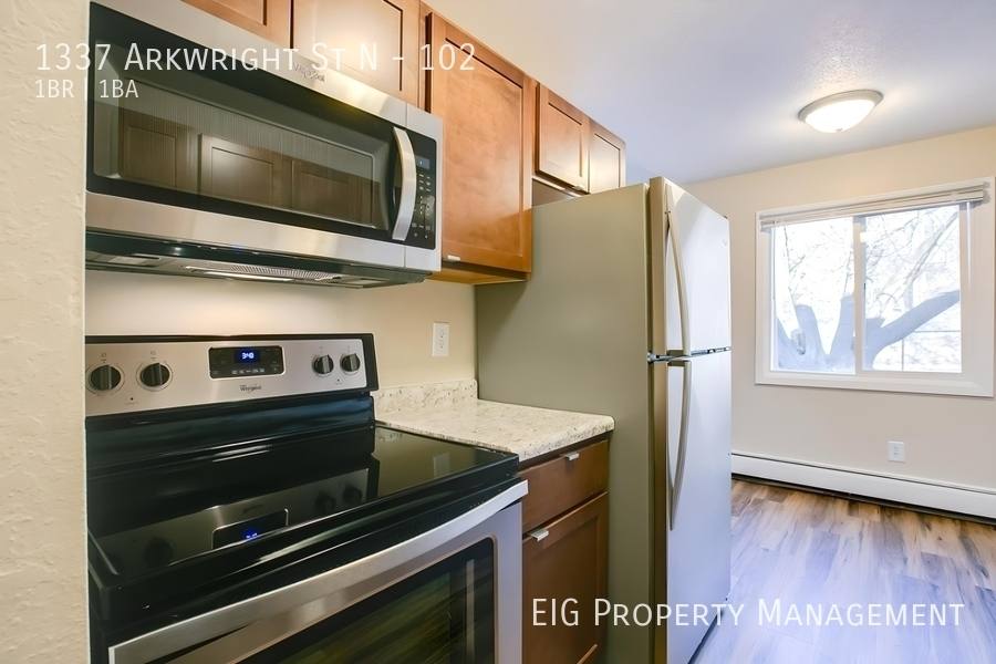 Apartment for rent at 1337 Arkwright St N #102, Saint Paul, MN 55130