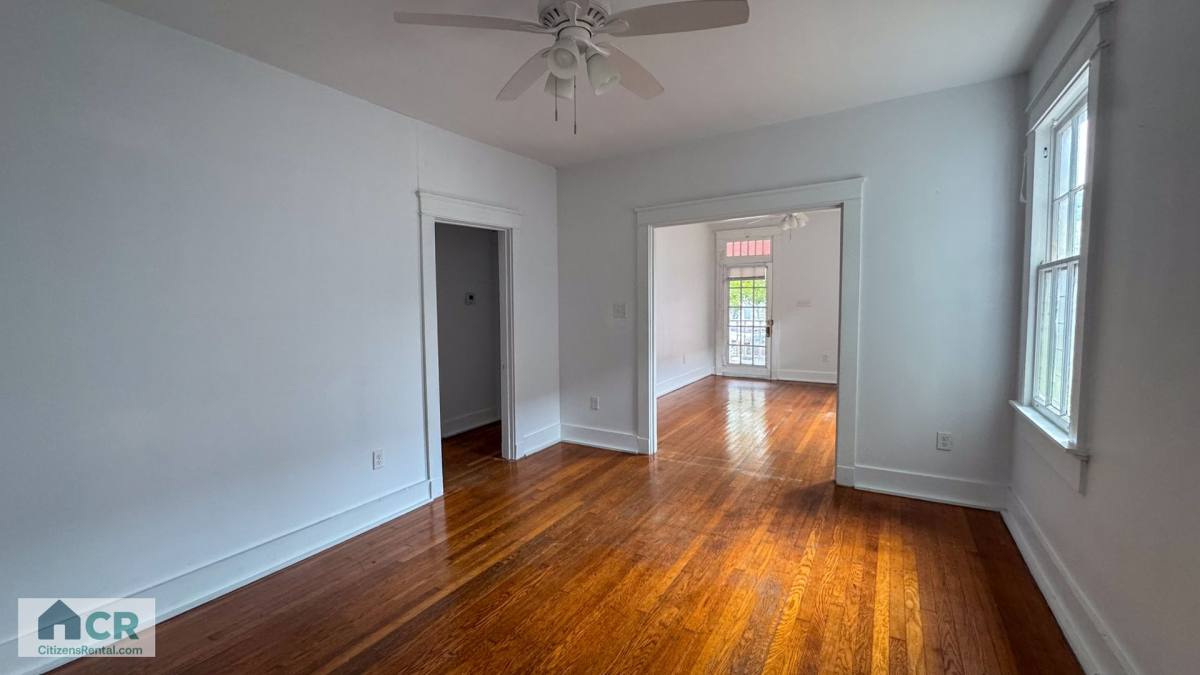 Townhouse for rent at 2205 - 2207 Broadway St First Floor, New Orleans, LA 70118
