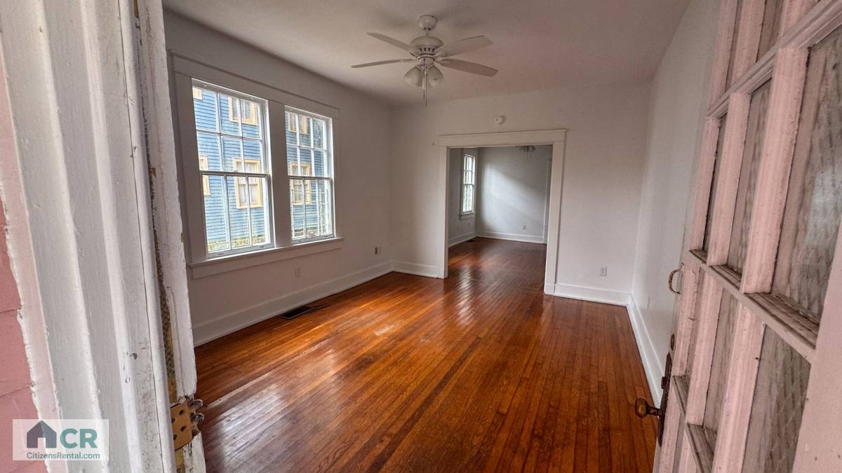 Townhouse for rent at 2205 - 2207 Broadway St First Floor, New Orleans, LA 70118