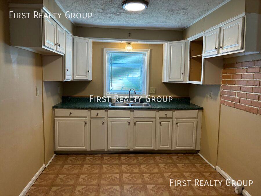 House for rent at 5290 Derby Rd, Dayton, OH 45417
