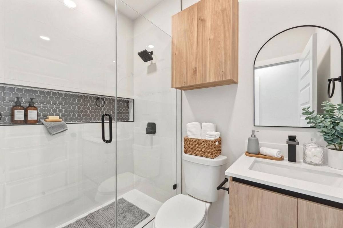 Apartment for rent at 200 S Cynthia St, McAllen, TX 78501