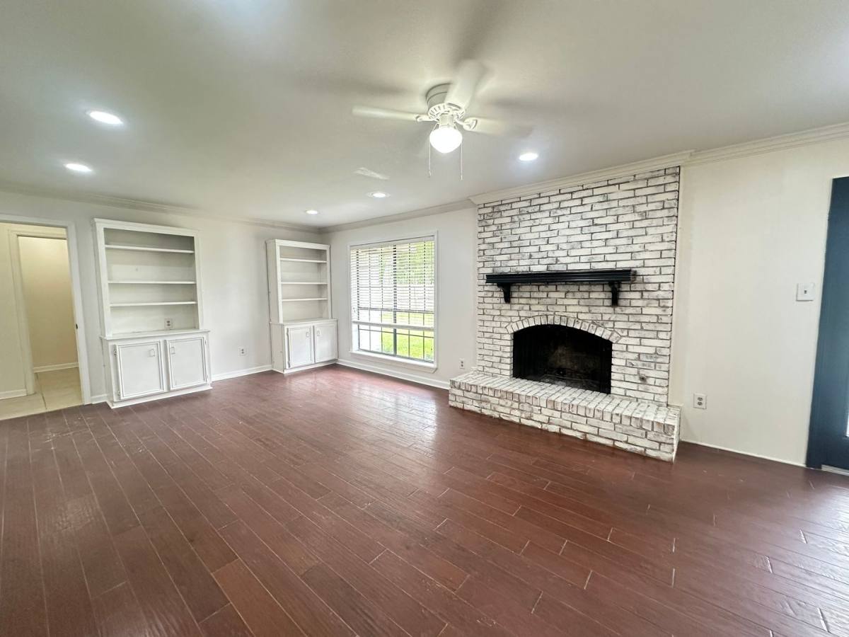 House for rent at 522 S Dresden Court, Shreveport, LA 71115