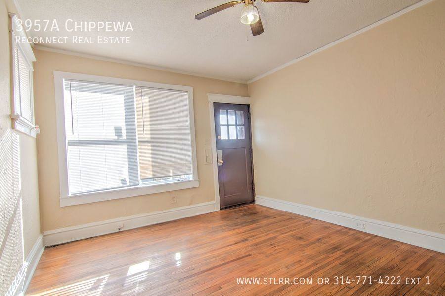 Apartment for rent at 3957A Chippewa, Saint Louis, MO 63116
