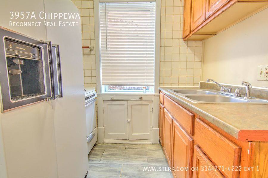 Apartment for rent at 3957A Chippewa, Saint Louis, MO 63116
