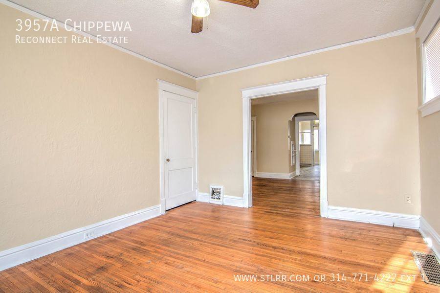 Apartment for rent at 3957A Chippewa, Saint Louis, MO 63116