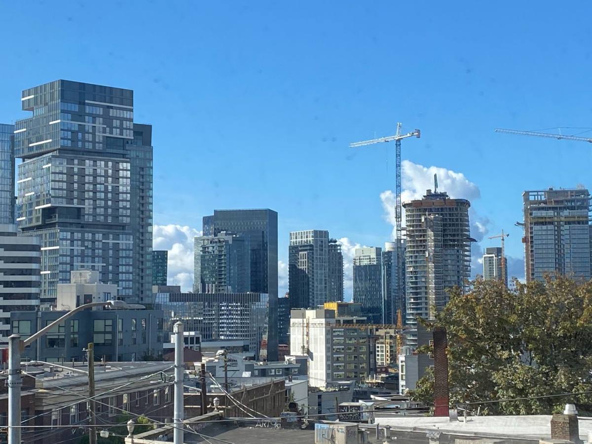 Apartment for rent at 504 E Denny Way, Seattle, WA 98122