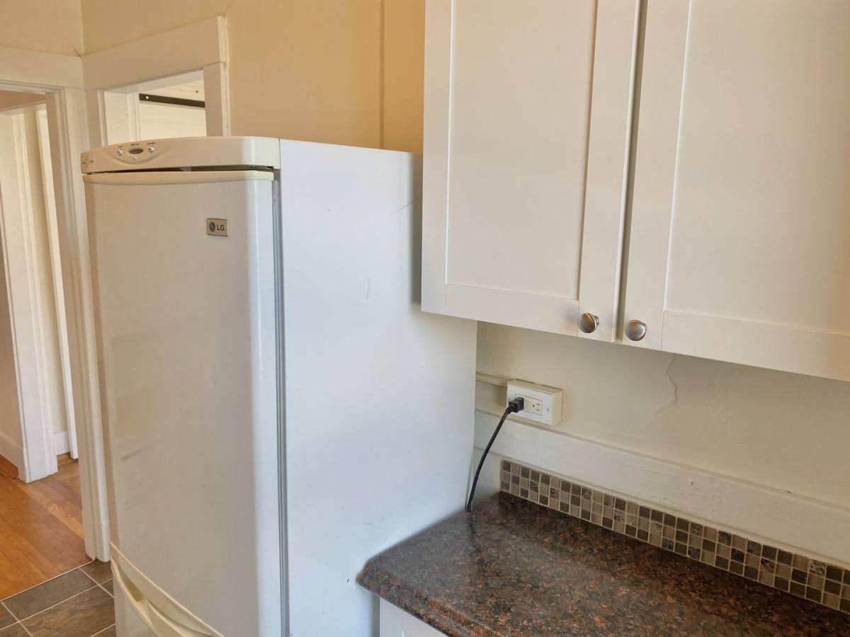 Apartment for rent at 504 E Denny Way, Seattle, WA 98122