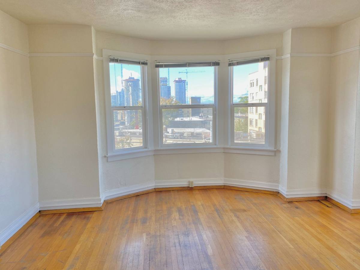 Apartment for rent at 504 E Denny Way, Seattle, WA 98122