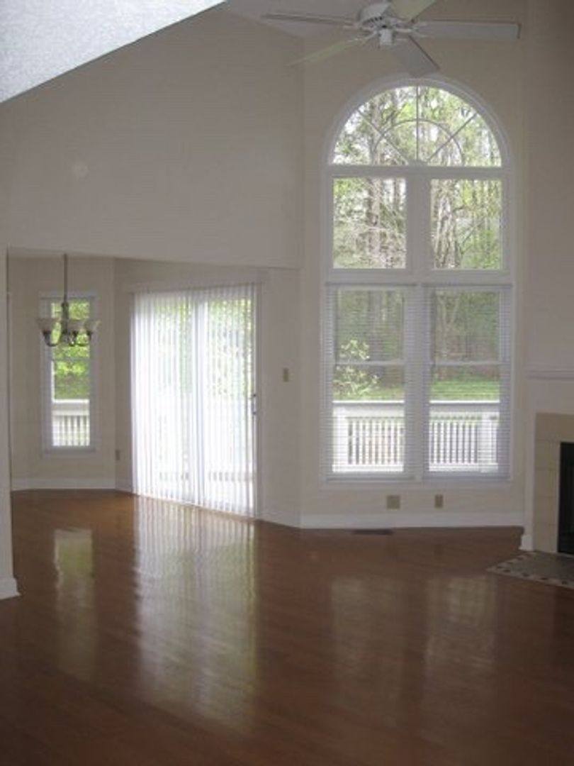 Townhouse for rent at 320 Kirkwood Dr, Chapel Hill, NC 27514