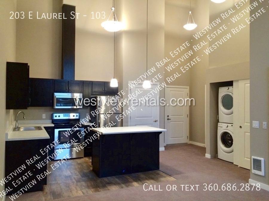 Apartment for rent at 203 E Laurel St #103, Bellingham, WA 98225