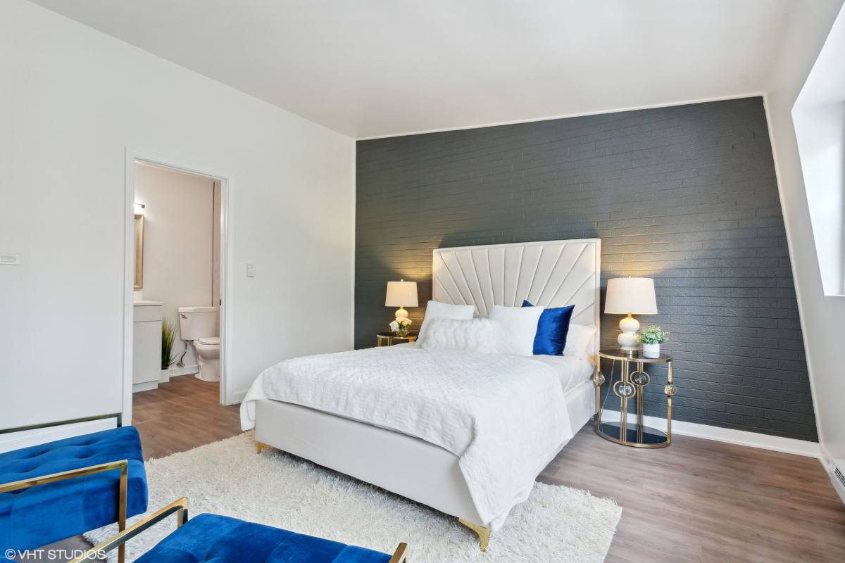 Townhouse for rent at 1900 - 1910 Green Bay Rd, Highland Park, IL 60035