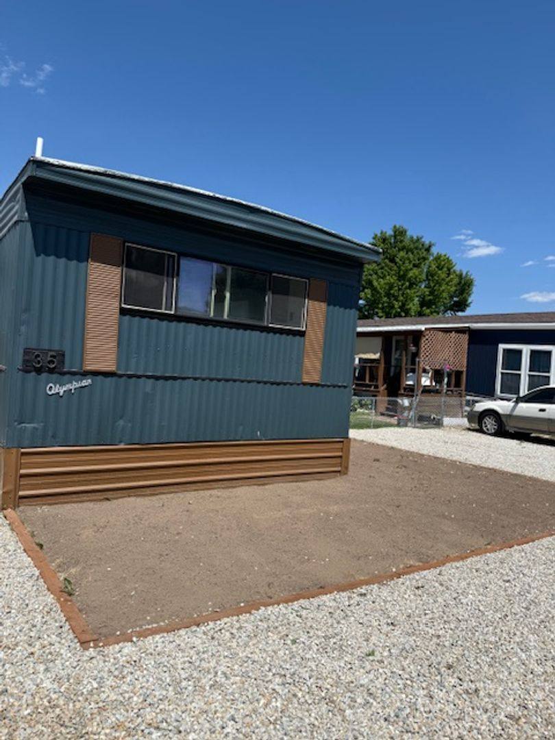 Townhouse for rent at 400 E 1st St, Corvallis, MT 59828
