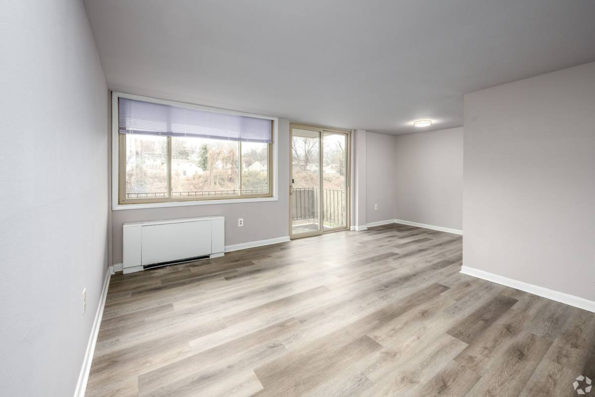 Apartment for rent at 7903 Indian Head Highway 207, Oxon Hill, MD 20745