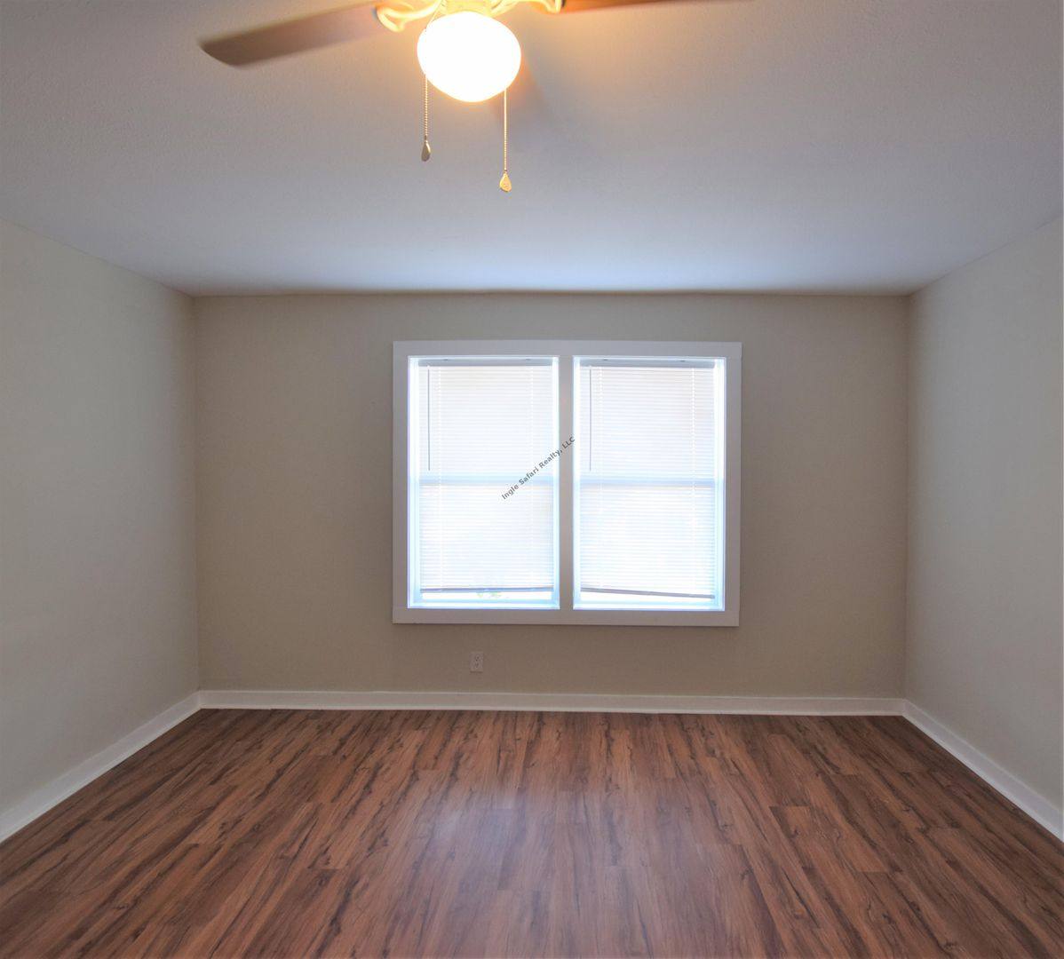 Apartment for rent at 441 Clarence St, Lake Charles, LA 70601