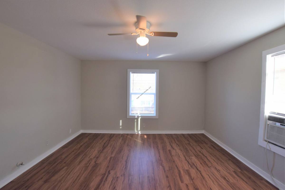 Apartment for rent at 441 Clarence St, Lake Charles, LA 70601