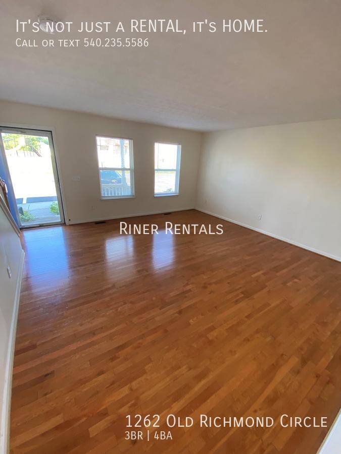 Townhouse for rent at 1262 Old Richmond Circle, Harrisonburg, VA 22801