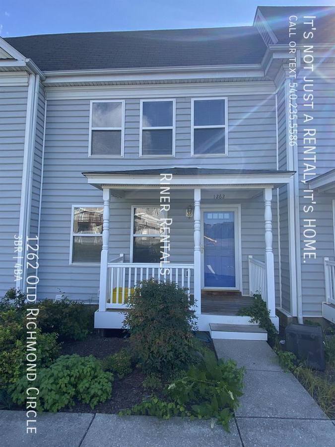 Townhouse for rent at 1262 Old Richmond Circle, Harrisonburg, VA 22801