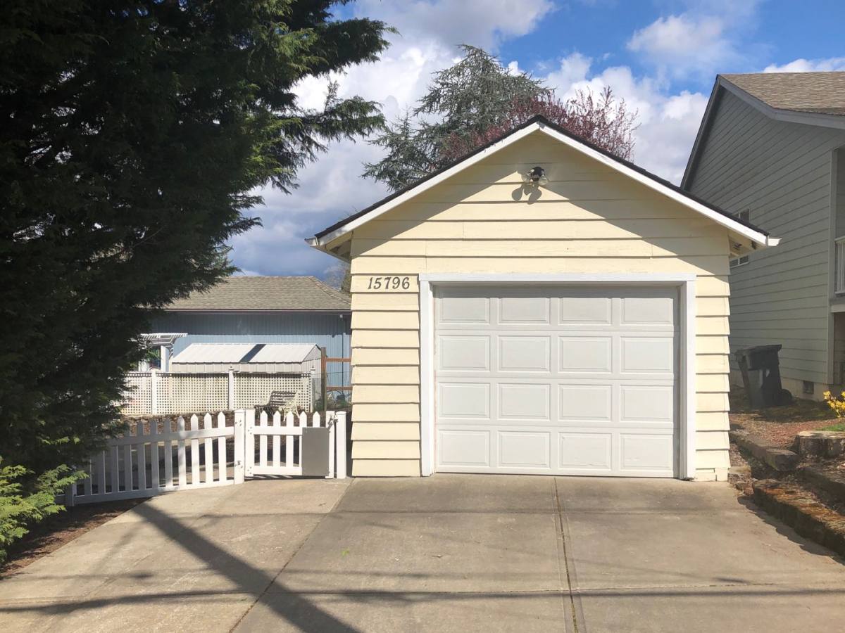 House for rent at 15796 SW Willamette St, Sherwood, OR 97140